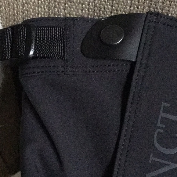 Instinct gators hiking hunting Mother Nature forest walk outdoor sport brush - Picture 7 of 8